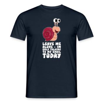 Ich Spreche Heute Nur Mit Meiner Schnecke - Männer T-Shirt - Navy - Vorne - AI Model Male 178 light (178cm)