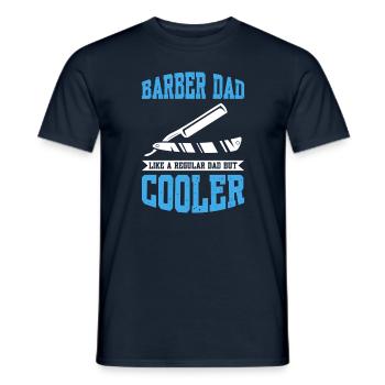 Barber Dad Like A Regular Dad But Cooler - Männer T-Shirt - Navy - Vorne - AI Model Male 178 light (178cm)