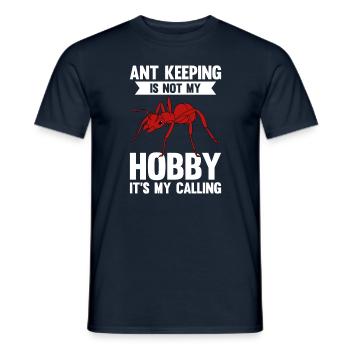 Antkeeping Ameisenzucht Ameisen - Männer T-Shirt - Navy - Vorne - AI Model Male 178 light (178cm)