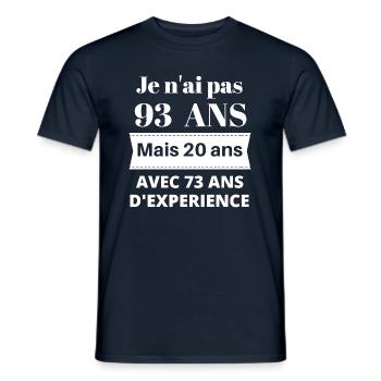 Cadeau anniversaire 93 ans - T-shirt homme - marine - Devant - AI Model Male 178 light (178cm)