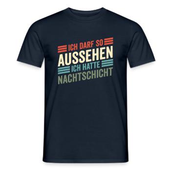 Nachtschicht, Schichtdienst, Nachtdienst, Funshirt - Männer T-Shirt - Navy - Vorne - AI Model Male 178 light (178cm)