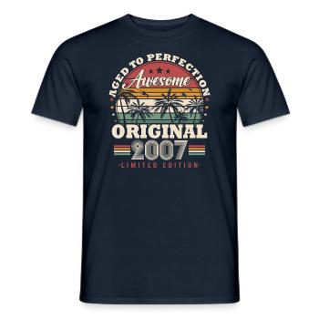 2007 vintage vintage retro cadeau d’anniversaire - T-shirt homme - marine - Devant - AI Model Male 178 light (178cm)