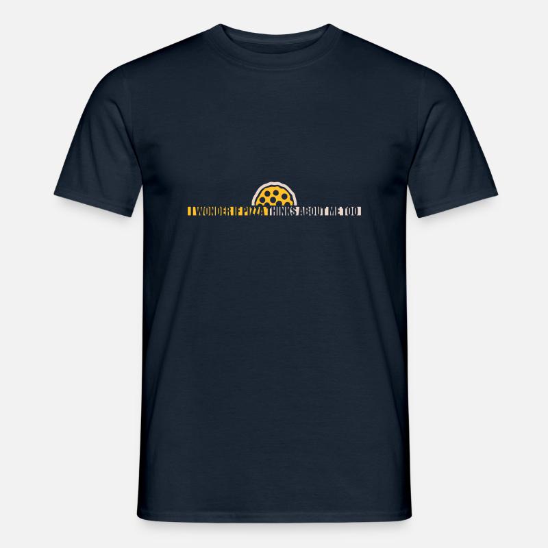 pizza thinks about me - Männer T-Shirt - Navy
