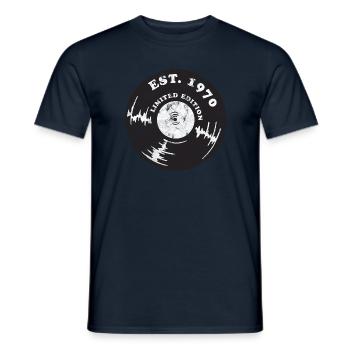 1970 Geburtsjahr Retro - Männer T-Shirt - Navy - Vorne - AI Model Male 178 light (178cm)