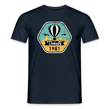 Vintage 1981 - Männer T-Shirt - Navy - Vorne - AI Model Male 178 light (178cm)
