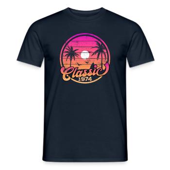 Vintage 1974 - Männer T-Shirt - Navy - Vorne - AI Model Male 178 light (178cm)