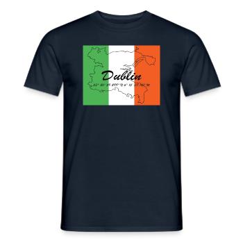 Dublin - Hauptstadt mit GPS & Flagge - Männer T-Shirt - Navy - Vorne - AI Model Male 178 light (178cm)
