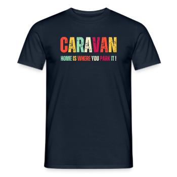 Wohnwagen, Zuhause ist dort, wo Sie es parken ! - Männer T-Shirt - Navy - Vorne - AI Model Male 178 light (178cm)