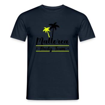 mallorca party team - Männer T-Shirt - Navy - Vorne - AI Model Male 178 light (178cm)