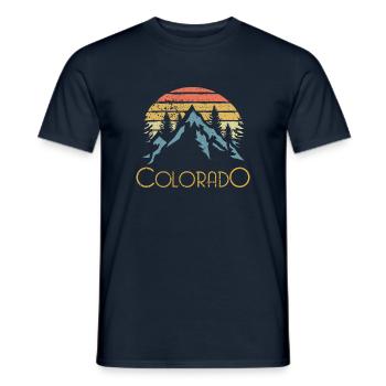 classique co, aventure en plein air dans les montagnes du colorado t - T-shirt homme - marine - Devant - AI Model Male 178 light (178cm)