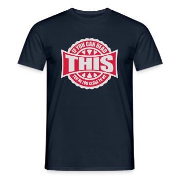 trop près de moi - T-shirt homme - marine - Devant - AI Model Male 178 light (178cm)
