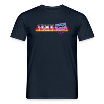 Rétro Vintage 1959 Nostalgique Anniversaire Hommes Femmes - T-shirt homme - marine - Devant - AI Model Male 178 light (178cm)