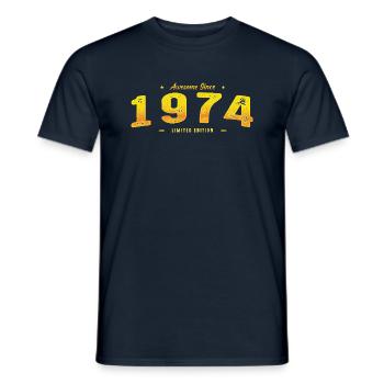 Millésime 1974 - 51e anniversaire Edition Limitée - T-shirt homme - marine - Devant - AI Model Male 178 light (178cm)