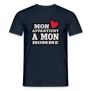 mon coeur appartient à mon homme - T-shirt homme - marine - Devant - AI Model Male 178 light (178cm)