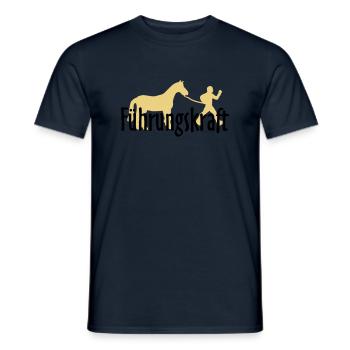 fuehrungskraft1 - T-shirt homme - marine - Devant - AI Model Male 178 light (178cm)