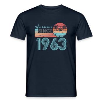 1963 Retro Beach Sunset 60th Birthday Shirt - T-shirt homme - marine - Devant - AI Model Male 178 light (178cm)