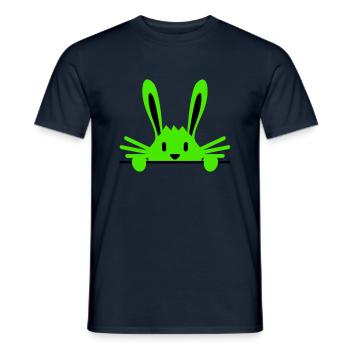 Hase versteckt sich schüchtern hinter Mauer Zaun - Männer T-Shirt - Navy - Vorne - AI Model Male 178 light (178cm)