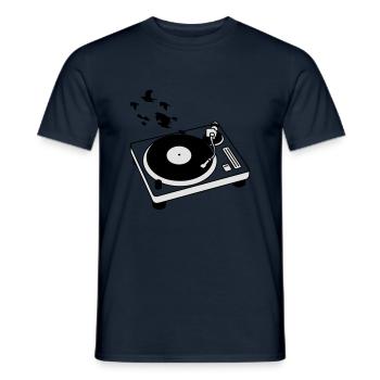 Turntable+Voegel - Männer T-Shirt - Navy - Vorne - AI Model Male 178 light (178cm)