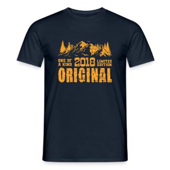 Geburtstagsgeschenk 2018 - 2018 - Männer T-Shirt - Navy - Vorne - AI Model Male 178 light (178cm)