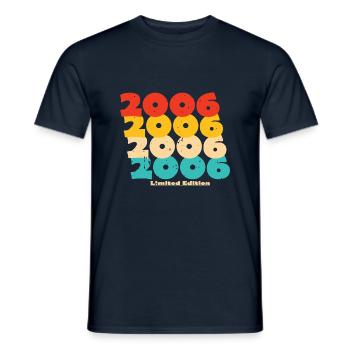 2006 : Edition Limitée - 18e anniversaire - T-shirt homme - marine - Devant - AI Model Male 178 light (178cm)
