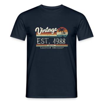 1988 Born Vintage Geburtstagsgeschenk - Männer T-Shirt - Navy - Vorne - AI Model Male 178 light (178cm)