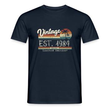 1984 Born Vintage Geburtstagsgeschenk - Männer T-Shirt - Navy - Vorne - AI Model Male 178 light (178cm)