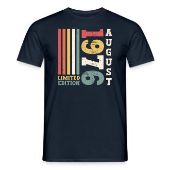 Edition Limitée Août 1976 46ème Anniversaire Hommes - T-shirt homme - marine - Devant - AI Model Male 178 light (178cm)