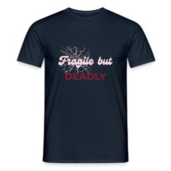 Fragile mais mortel – Soft Girl x Dark Romance - T-shirt homme - marine - Devant - AI Model Male 178 light (178cm)