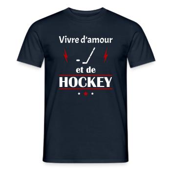Vivre d'amour et de hockey, fête des pères, noël - T-shirt homme - marine - Devant - AI Model Male 178 light (178cm)