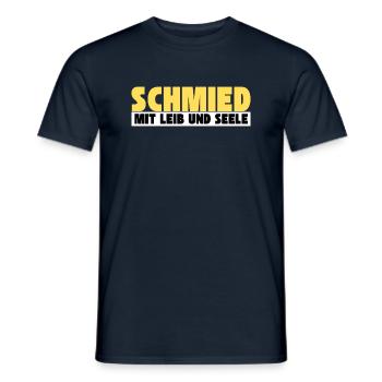 Schmied mit Leib und Seele - Männer T-Shirt - Navy - Vorne - AI Model Male 178 light (178cm)