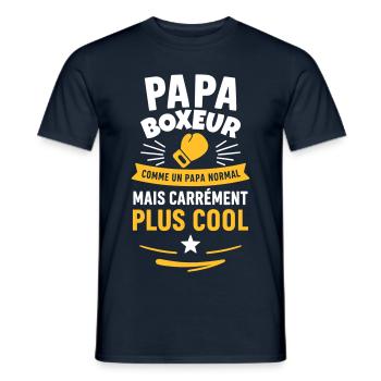 T-shirt Papa boxeur – Cadeau fête des pères - T-shirt homme - marine - Devant - AI Model Male 178 light (178cm)