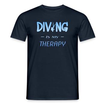 Diving is my therapy - Männer T-Shirt - Navy - Vorne - AI Model Male 178 light (178cm)