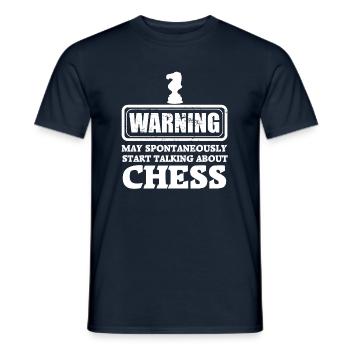 Jeu d'échecs Jeu d'échecs Échiquier Checkerboard Checkmate - T-shirt homme - marine - Devant - AI Model Male 178 light (178cm)