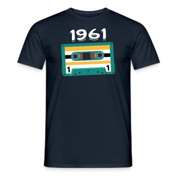 Kassette 1961 Jahrgang Jubiläum 1961 - Männer T-Shirt - Navy - Vorne - AI Model Male 178 light (178cm)