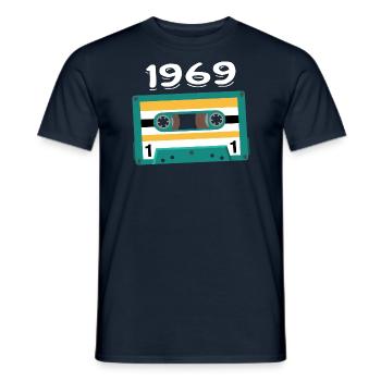 Vintage 1969 Jubiläum 1969 Kassette - Männer T-Shirt - Navy - Vorne - AI Model Male 178 light (178cm)