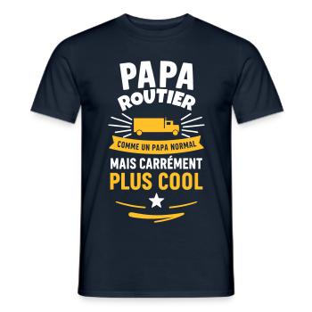 Papa routier – plus cool qu’un papa normal - T-shirt homme - marine - Devant - AI Model Male 178 light (178cm)
