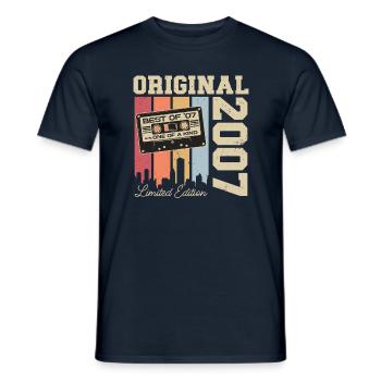 2007 Vintage Vintage Rétro Anniversaire - T-shirt homme - marine - Devant - AI Model Male 178 light (178cm)