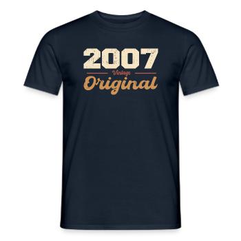 2007 Vintage Anniversaire Rétro Cadeau 2007 - T-shirt homme - marine - Devant - AI Model Male 178 light (178cm)