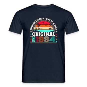 Original Juin 1994 28ème Anniversaire Cadeau Hommes - T-shirt homme - marine - Devant - AI Model Male 178 light (178cm)