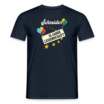 Schneider 10 jähriges Jubiläum Schneiderei Jubi - Männer T-Shirt - Navy - Vorne - AI Model Male 178 light (178cm)