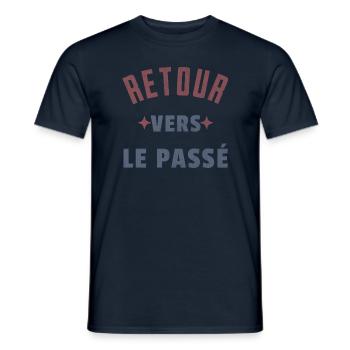 RETOUR VERS LE PASSé - T-shirt homme - marine - Devant - AI Model Male 178 light (178cm)