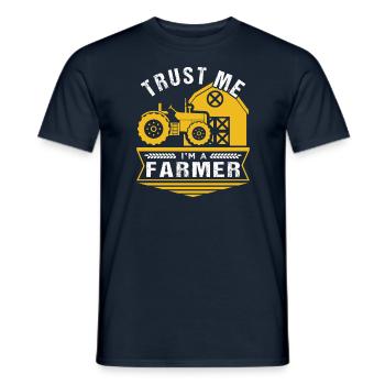 Trust Me I'm A Farmer - Männer T-Shirt - Navy - Vorne - AI Model Male 178 light (178cm)