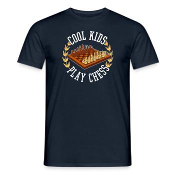 Cool Kids Play Chess Funny Chess Gift - Männer T-Shirt - Navy - Vorne - AI Model Male 178 light (178cm)
