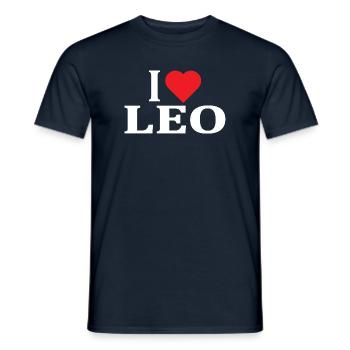 nom du t-shirt J’aime Leo idée cadeau t-shirt - T-shirt homme - marine - Devant - AI Model Male 178 light (178cm)
