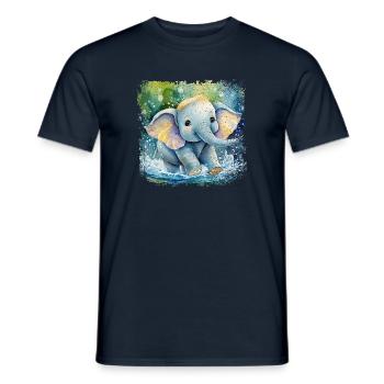 Niedlicher Babyelefant der im Wasser spielt - Männer T-Shirt - Navy - Vorne - AI Model Male 178 light (178cm)