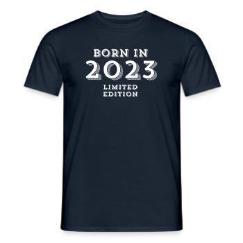 2023, Geburtsjahr, 1 Jahr - Männer T-Shirt - Navy - Vorne - AI Model Male 178 light (178cm)