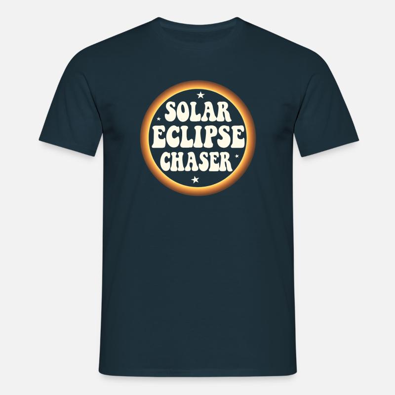 Solar eclipse chaser - Männer T-Shirt - Navy