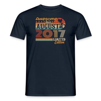 2017 August Geschenkidee August 2017 - Männer T-Shirt - Navy - Vorne - AI Model Male 178 light (178cm)