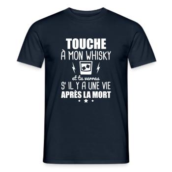 Touche à mon whisky, t-shirt alcool,t-shirt whisky - T-shirt homme - marine - Devant - AI Model Male 178 light (178cm)