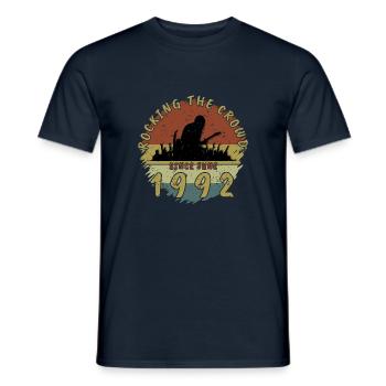 33. Geburtstag Rocking the crowd GIT 06/1992 - Männer T-Shirt - Navy - Vorne - AI Model Male 178 light (178cm)